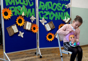 uczennica biorąca udział w konkursie
