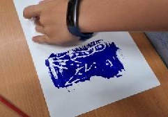 praca ucznia - odbitka litery